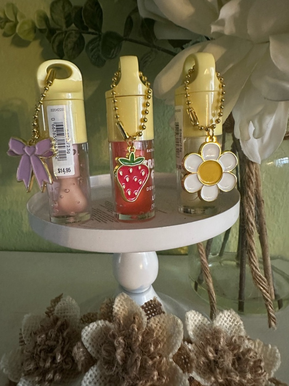 Bath & Body Works Yellow Cap Lip Gloss Trio with Strawberry, Daisy & Bow Charms